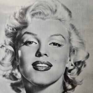 Marilyn Monroe EUC vintage 80s print #382 black white 16 x 20 inches  unframed
